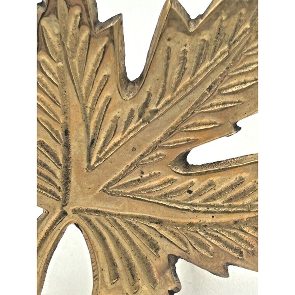 Solid Brass Maple Leaf Napkin Holders Vintage Lot of 7 Gold Fall Autumn Decor - Picture 6 of 11